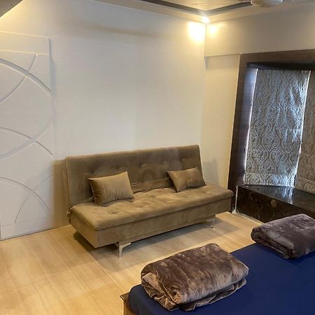 Bandra'S Prime Luxurious 2 Bhk Apartment มุมไบ ภายนอก รูปภาพ